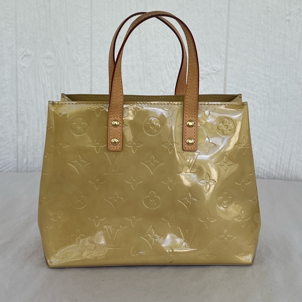 Louis Vuitton Vernis Reade PM handbag